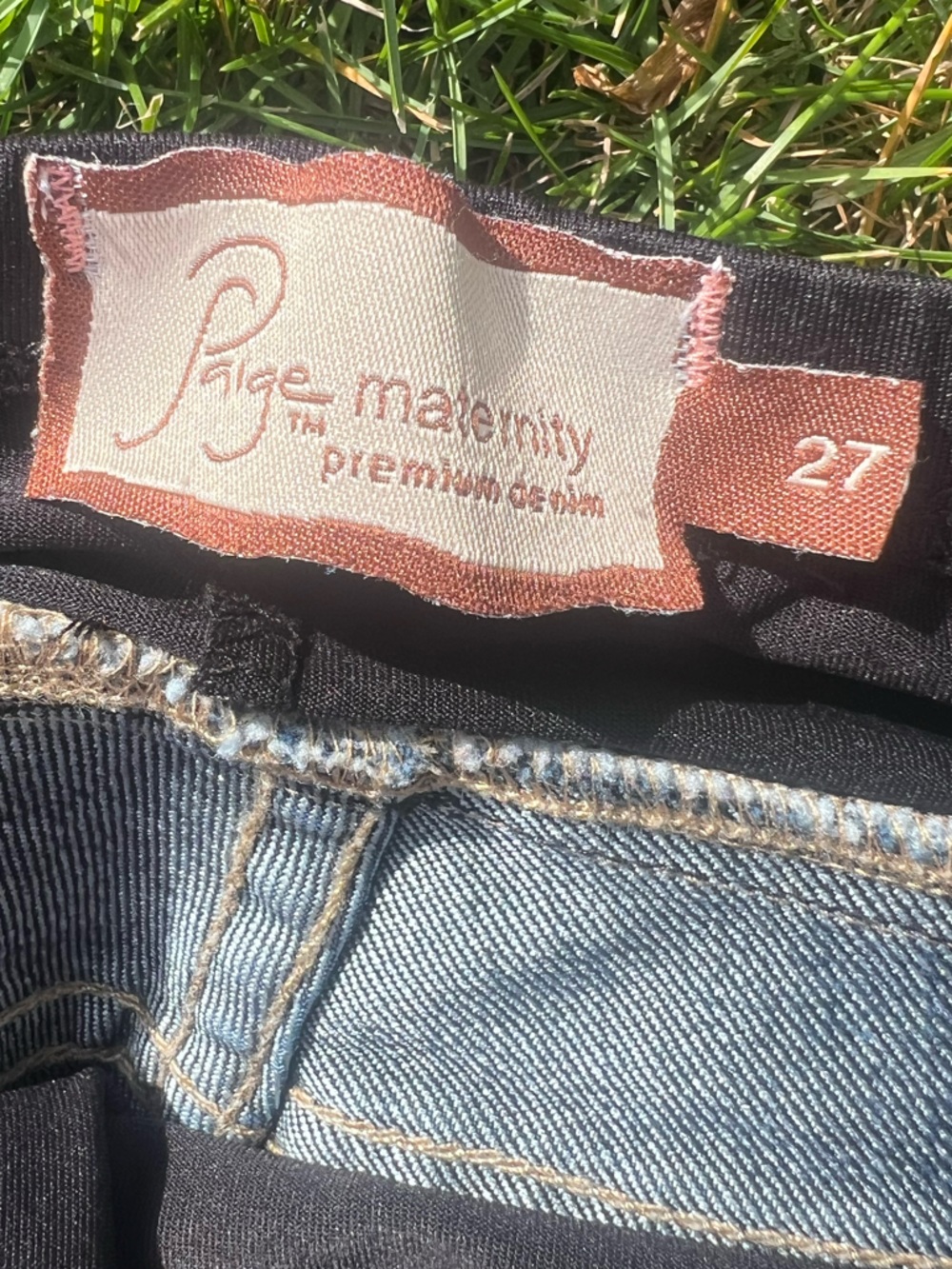 PAIGE Dark wash Blue Boot Cut Jeans size27 (taken up to 30.5inch inseam)